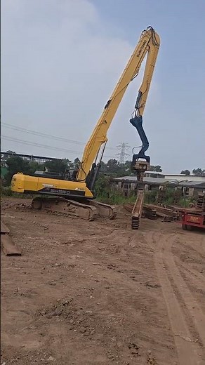 pile driver excavator attachment