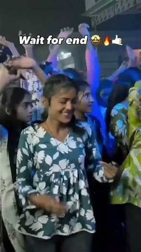 Gujarati Viral Timli Dance 😊 #shorts​ #timlisong​ #timlidance​ #shortsfeed#viral​ #trending
