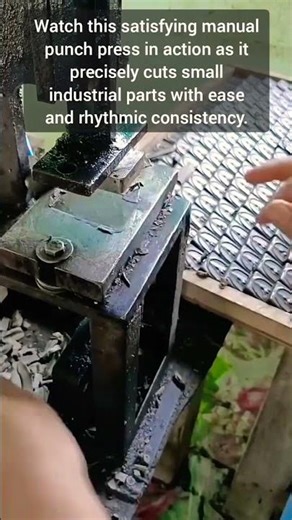 Efficient Manual Punch Press Machine For Small Part Production