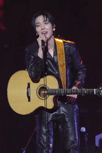 "Little Things" Todas las canciones del albums son hermosas 💙 #CNBLUE #3LOGY_in_Seoul_Day1 | Jung Yong Hwa - 정용화