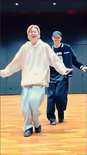 🔥BTS RM & Jimin Lighting Up the Rehersal Room💜 | 😍Dynamite Practice Vibes💥 #bts #rm #jimin #shorts
