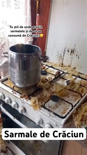 Tu știi de unde provin sarmalele și de ce se consumă de Crăciun? 🤔😳