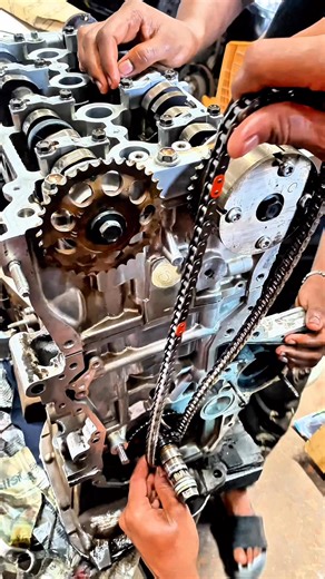 Timing Chain Feeding 1NZ Engine! #timingchain #1NZ #timingsetting #rxmechanic #fblifestyle | Rx Mechanic