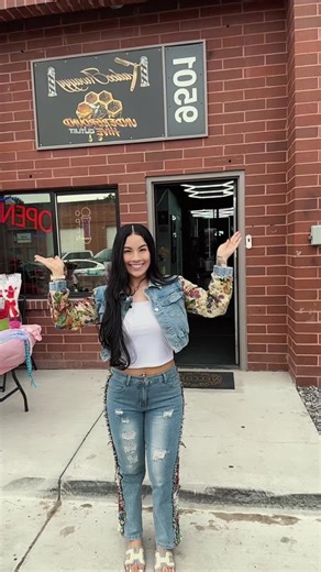 🌸 Hello Spring Pop-Up Recap 🌸 We just want to say THANK YOU to everyone who came out and showed love and support at our Spring Pop-Up! 💛 We truly appreciate each and every one of you. We had such an amazing time, met so many new faces, and couldn’t have asked for a better way to close out the month. Shoutout to all of our incredible vendors — we loved having you and appreciate you being part of such a great day! 🙌 This is only the beginning… we’re excited to host more pop-up events in the fu