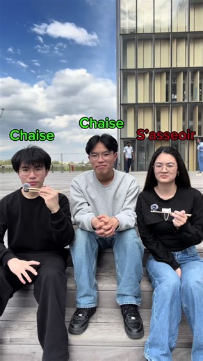 Jeu de mots sous couverture : Devinez le premier mot !