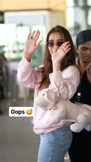 #rashathadani oops momemt 😅 | Bolly Window