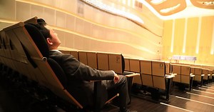 ハクジュホール／特集「ホールでひとときを」｜親密な空間でリラックスして音楽を楽しみ、グルメの街へ——渋谷区富ヶ谷のハクジュホール