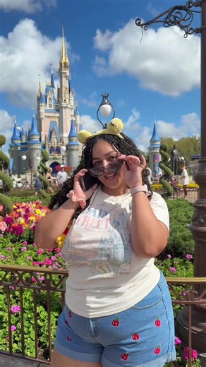 don’t call we’re busy 📞📲 @Disney Parks #disney #disneyworld #telephone #ladygaga #foryou @Gavi @naya_vega