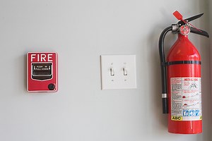 How to Select Portable Fire Extinguishers - Grainger KnowHow