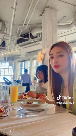 Jessica Ly (@jessicalyly8)’s videos with GOOD TIME - Niko Moon