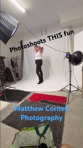 Model photoshoots this fun. Beginner models welcome!!