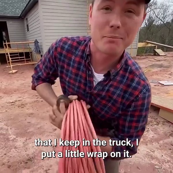 One simple way to prevent cable tangles