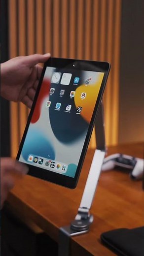 SuperGrip Desk Mount: Sleek & Functional Tablet Stand