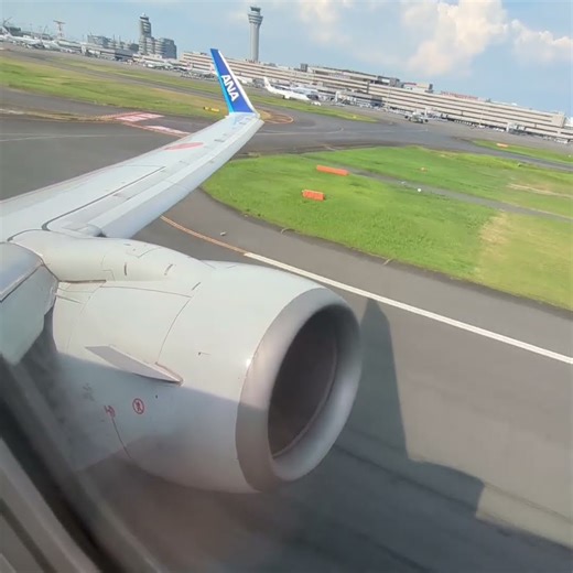 JA77AN with CFM56 ANA BOEING 737 HND RWY16R Take off #shorts #b737 #flight #ana #takeoff #airline