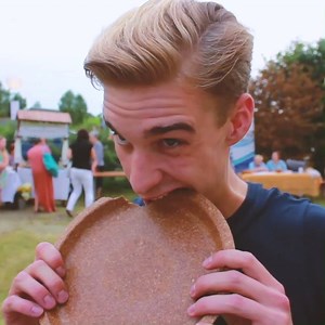 526K views · 4.7K reactions | These edible plates are the ultimate eco-friendly solution | Interesting Engineering | Facebook