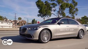 Mercedes's autonomous tech makes driving easier