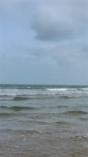 182K views · 711 reactions | This private beach in Just 1 Hour drive from Karachi! ️ Sonmiani Beach  Day Package (10 AM – 5 PM) Weekdays: PKR 15,000 + tax (2 persons) ✔️ Tea/Coffee included ✔️ Extra guest: PKR 3,000 + tax (max 3) ✔️ Kids under 7 FREE  WhatsApp for booking: 0306 3029502 #karachi #privatebeach #resort #privatebeach #DiscoverPakistan #tourism #SonmianiBeach #TourismInPakistan | Picnic Spot Karachi | Facebook