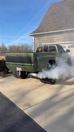 Gabe Farrell (@gabefarrellproductions)’s videos with original sound - Gabe Farrell