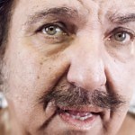 Découvrez une nouvelle parodie de Wrecking Ball faite par... un acteur X !!