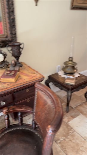 19 reactions · 18 comments | Room #5 at Emerson House — the entryway/setting room clocks in with antiques that’ll make you feel like you just stepped into history ️✨ . . . #EmersonHouseInn #HistoricCharm #StepBackInTime #AntiqueVibes #MaineAdventures #TravelReels #FallInMaine #CozyAndHistoric #HauntedOrCharming #HistoricHomes #ExploreWithMe | Ashley Elizabeth Seymour | Facebook