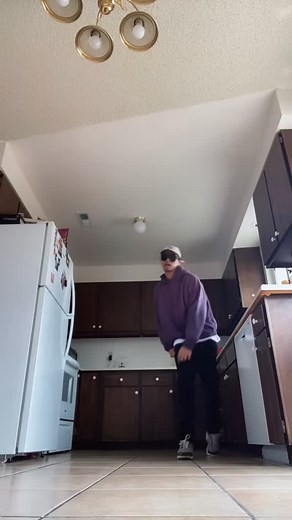 2.9K views · 224 reactions | What I do in between cleaning the kitchen  • • • • • • #dancetutorial #dances #shuffling #dancer #dancechallenge #hiphopdance #reelsinstagram #hiphopchoreo #tiktokdance #choreo #choreography #worldofdance #populardancetrends #trending #trend #viral #tutorial #dancevideos #home #blowthisup #hiphop #tiktok #instadance #music #shuffledance #reels #chrisbrown | Paul Jasper | Facebook