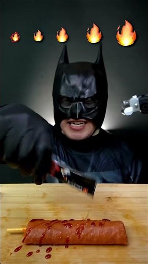 Batman eating food #food #mukbang #eatingsounds #funny #challenge #eating
