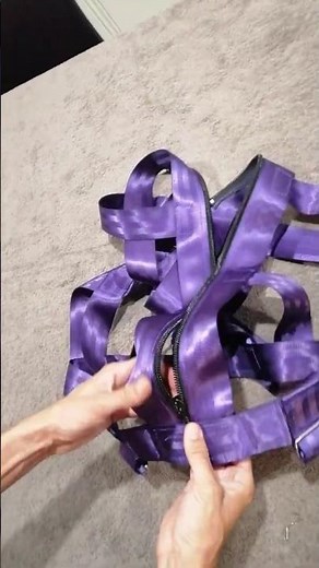Locking and Unlocking the Purple Restraint Harness