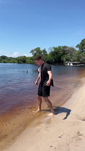 JUST TO BE CLEAR.. this is a Joke and this Audio is from Tarzan! I absolutely love Brazil and everything about thr Amazon 🇧🇷😍🫶🏼 #tarzan