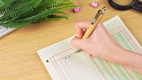 Fulmoon 5 Pack 250 Sheets Ledger Paper Accounting Columnar Pads 3 Hole Analysis Accounting Ledger Book for Business, 50 Sheets/Pack, Single Page Format, Green(8.5 x 11 Inch,3 Columnar)