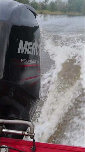 Bass Tracker 60 HP MERCURY Start and Run 0-35 MPH in 10 seconds