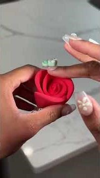 Sparkly Clay Glitter Rose Mirror Tutorial | Cute DIY Valentine’s Day Craft