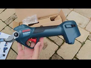 Unpacking / unboxing cordless secateurs Bosch Pro Pruner 12V 06019K1020