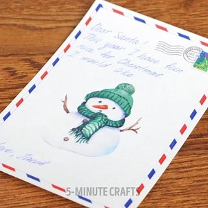 5-Minute Crafts on Instagram: "Magic Christmas tricks with love to you. Do it with your close person! #5minutecrafts #5mincrafts #trick #tricks #DIY #crafts #Christmas"