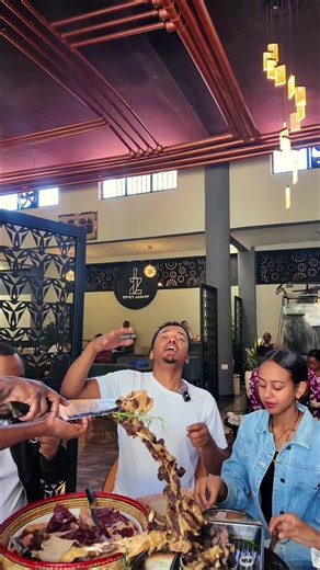 Hawassa Tesfa Review: Hawassa restaurant, swimming spots & local scenes