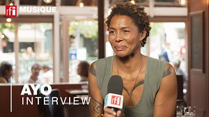 28K views · 1K reactions |  INTERVIEW - La compositrice-autrice et interprète Ayo vient de faire paraitre son septième album «Mami Wata». Allemande d'origine nigériane, celle qu'on avait repérée en 2006 avec le morceau «Down on My Knees» est une citoyenne du monde, proche de la nature, qui a fait de l'océan un «jardin secret». Toujours très folk, sa musique est portée par une voix légèrement soul et toujours empreinte d'une grande douceur. | RFI Musique | Facebook