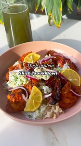 Shish Taouk Bowl 🍗✨ Serves 4 ~ Ingredients - 500g chicken breast, diced - 1 red onion, cut into wedges - 3 tbsp plain yogurt - 1 tbsp tomato paste - Juice of 1/2 lemon - 4 garlic cloves, minced - 1 tsp dried oregano - 2 tsp sweet paprika - 1/4 tsp cinnamon - Salt and pepper, to taste - Olive oil spray - Lemon Yogurt Sauce - 3/4 cup plain yogurt - 1 small cucumber, grated - 1 shallot, diced - Juice of 1/2 lemon - Salt and pepper, to taste Other - 3/4 cup uncooked brown rice - 6 scoops Tropical P