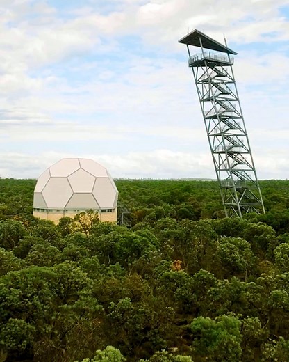 Where curiosity defies gravity. At the Gravity Discovery Centre and Observatory — part of the Dream Collective, science and wonder come together in a truly unforgettable experience. Explore interactive exhibits, marvel at the Leaning Tower of Gingin, and discover the magic of the universe. Perfect for families seeking fun, learning, and a little stardust. 📍 The Gravity Discovery Centre and Observatory, Yeal, an hour north of Perth (Boorloo) | Destination Perth ℹ️ Discover the wonders of science