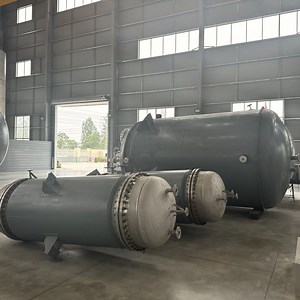 [Hot Item] High-Pressure Shell-and-Tube Heat Exchanger with Expansion Bellows and Support Saddles