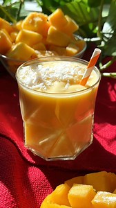 “This is the best mango smoothie I’ve ever tasted, and without banana, which is just what I was looking for.” -Margaret | Live Eat Learn