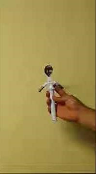 Cuillère anti-tremblement EliSpoon en movement - Aide à la prise de repas