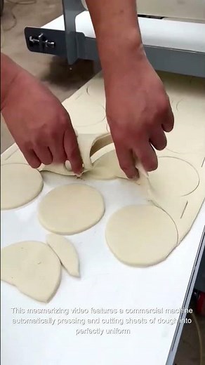 Dough Roller Stamper 🥖🏭