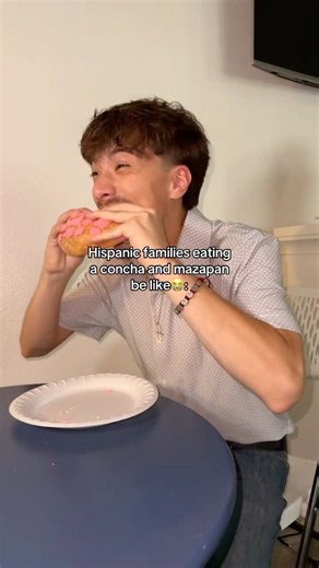 Hispanic families eat a concha and mazapan be like