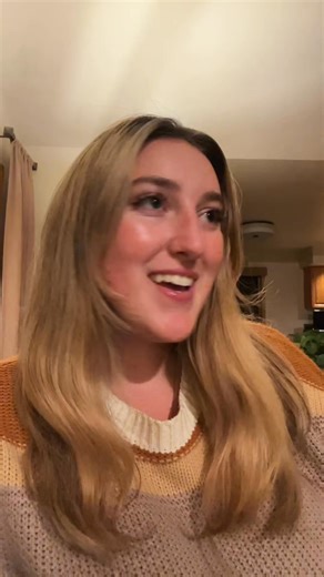 2.3K views · 53 reactions | all my life i’ve been waiting for the day that i remember to put text on my scene changes. that day has finally come #restauranttiktok #servertiktok #serverproblems #hostesstingz #hostess#500 | Hannah Brown | Facebook