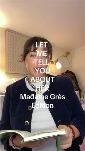 Greek statues made for fashion by Madame Grès #hautecouture #inspirationalwomen #frenchfashion #muse #fashionhouse