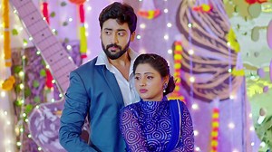Watch Nuvvu Nenu Prema S1 Episode 335 on JioHotstar