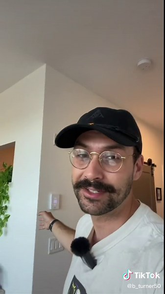 One of the very few cases where being a smart home nerd actualy saves u money. For real though, everyone should have one of these, smart home or not. #ad #sponsored #smarthome #automation #getmysa #mysa #HomeKit #alexa #googlehome #iphone #techtok #diy #home #renovation #fyp #foryou