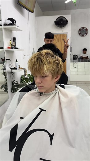 Transform Your Look with a Taper Mullet
