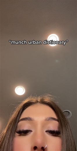 Understanding the Definition of 'Munch' in Urban Slang