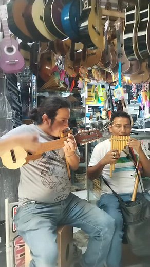 Videos de INSTRUMENTOS MUSICALES HERRERA (@instrumentos_musicales_) con “sonido original - INSTRUMENTOS MUSICALES HERRERA”