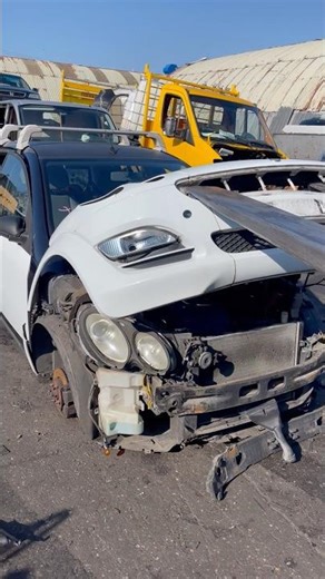 How to remove a car bumper in 5 seconds